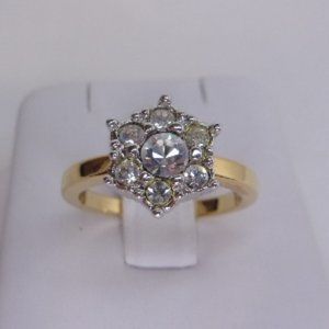 Rhinestone Floret Fashion Ring